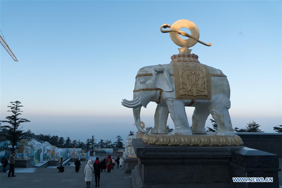 CHINA-SICHUAN-MOUNT EMEI (CN)