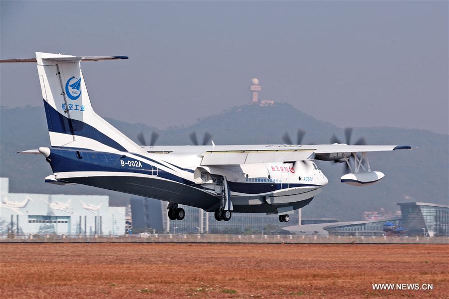 CHINA-GUANGDONG-LARGE AMPHIBIOUS AIRCRAFT-AG600-MAIDEN FLIGHT (CN)