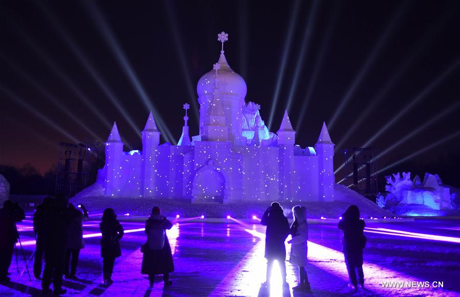 CHINA-HARBIN-SNOW SCULPTURE-LIGHT SHOW (CN)