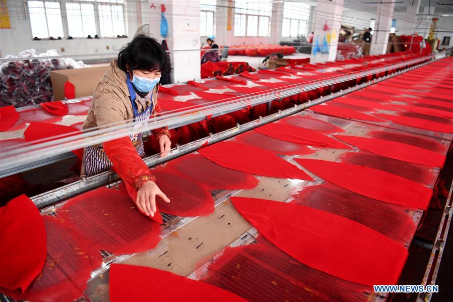 CHINA-ANHUI-LANTERN MAKING (CN)