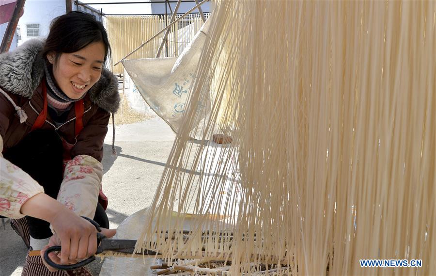 CHINA-SHAANXI-HANZHONG-HANDMADE NOODLES (CN)