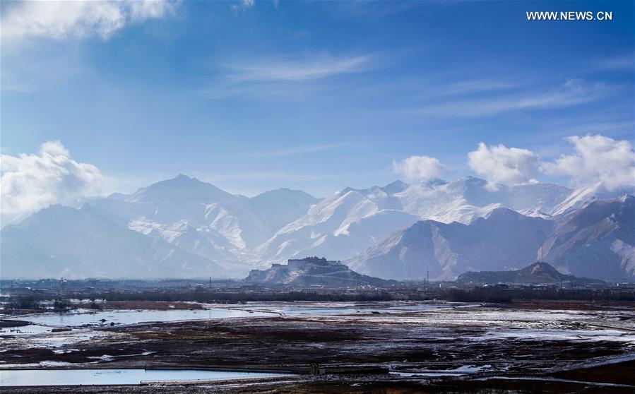 CHINA-LHASA-SCENERY-SNOW (CN)