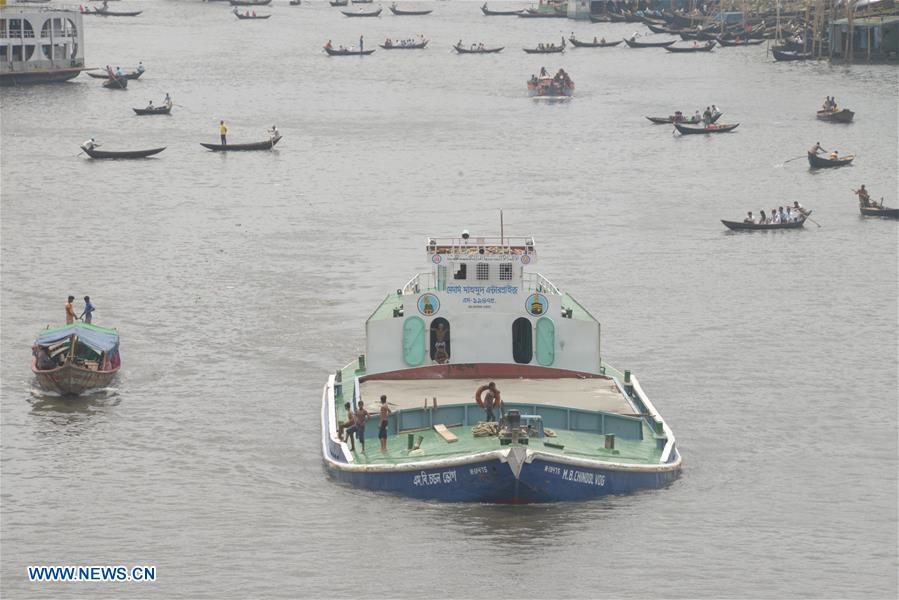 BANGLADESH-DHAKA-WATER-TRANSPORTATION