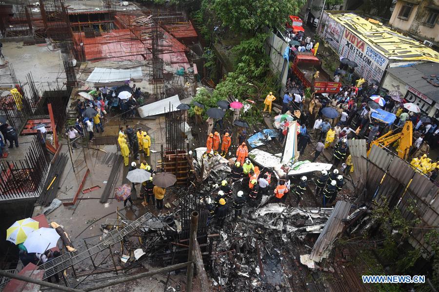 INDIA-MUMBAI-PLANE-CRASH