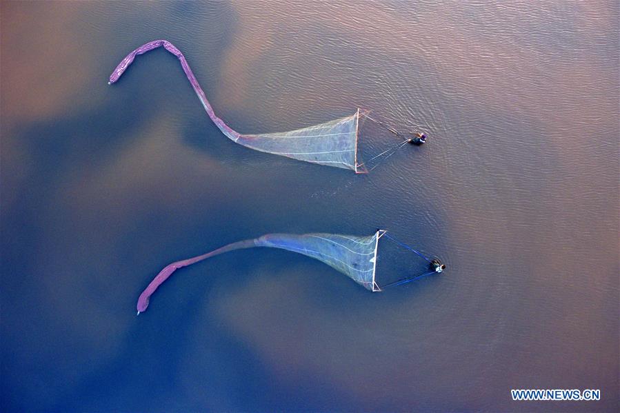 CHINA-SHANXI-BRINE SHRIMP-HARVEST (CN)