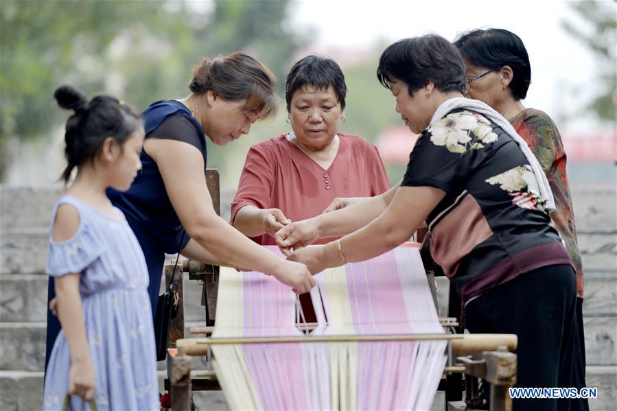 # CHINA-HEBEI-CLOTH WEAVING (CN)