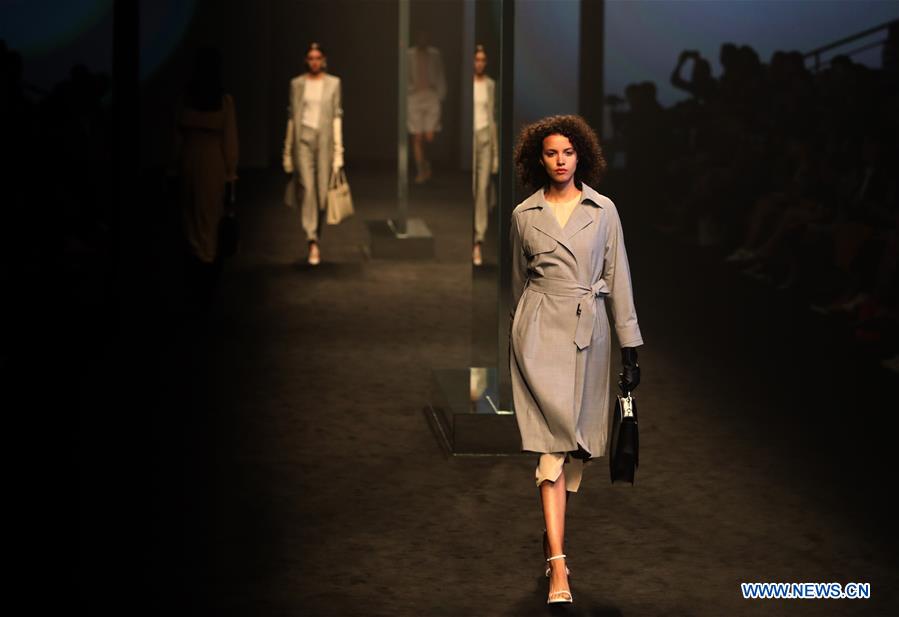 #CHINA-SHANGHAI-FASHION WEEK (CN)