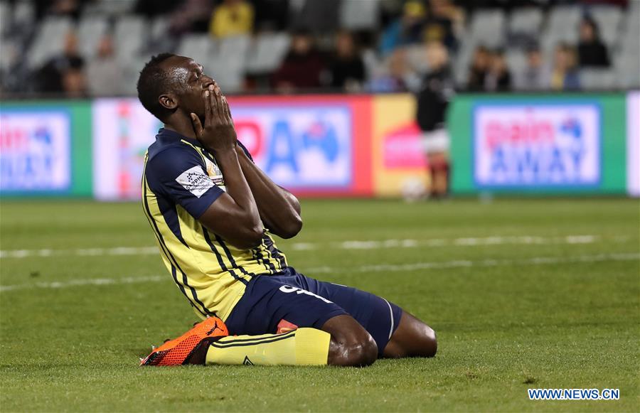 (SP)AUSTRALIA-CAMPBELLTOWN-SOCCER-CHARITY GAME-BOLT