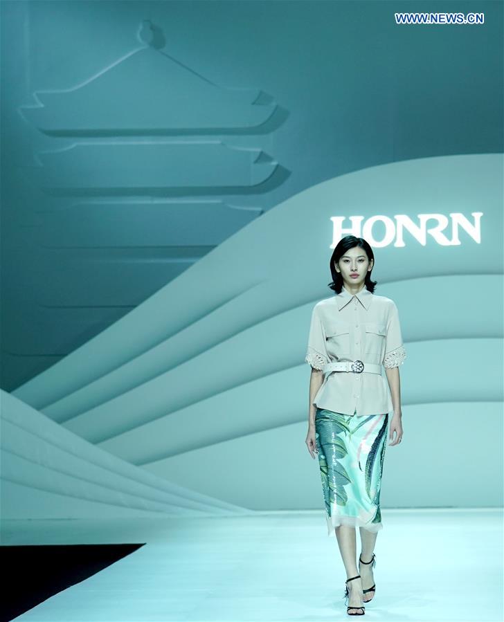 CHINA-HUBEI-WUHAN-FASHION WEEK (CN)