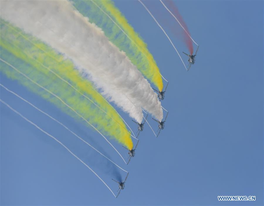 CHINA-GUANGDONG-ZHUHAI-AIRSHOW-OPENING-PERFORMANCE