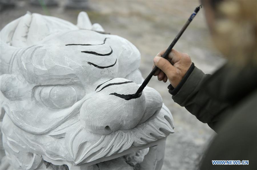 CHINA-HUBEI-ENSHI-ROCK CARVING (CN)