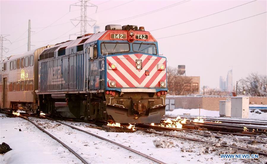 U.S.-CHICAGO-EXTREME COLD-TRAIN TRACK-FIRE