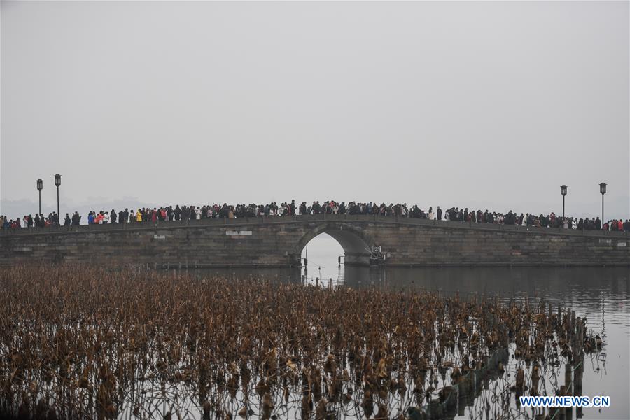 CHINA-HANGZHOU-SPRING FESTIVAL-WEST LAKE (CN)