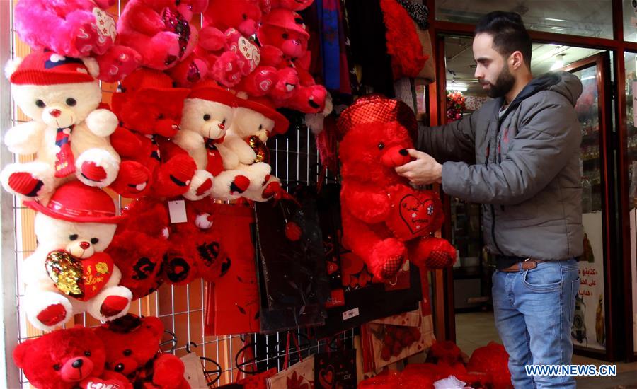 MIDEAST-NABLUS-VALENTINE'S DAY