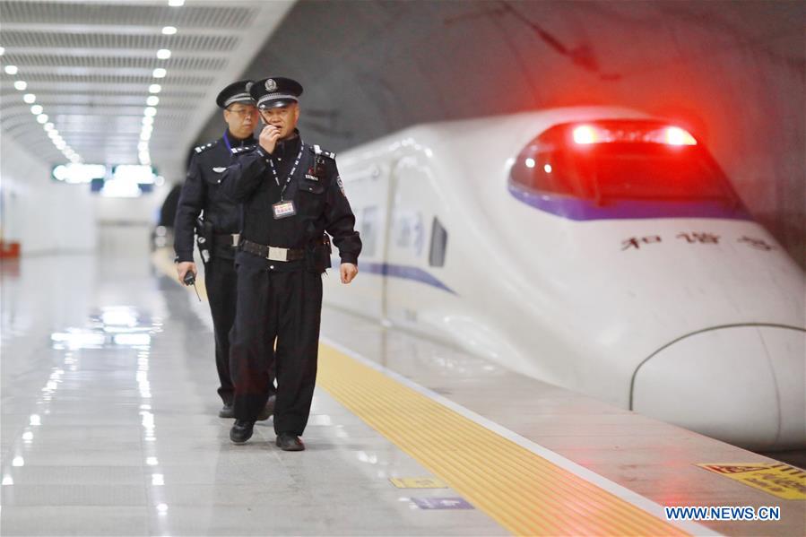 CHINA-GUIZHOU-GUIYANG-POLICEMEN (CN)