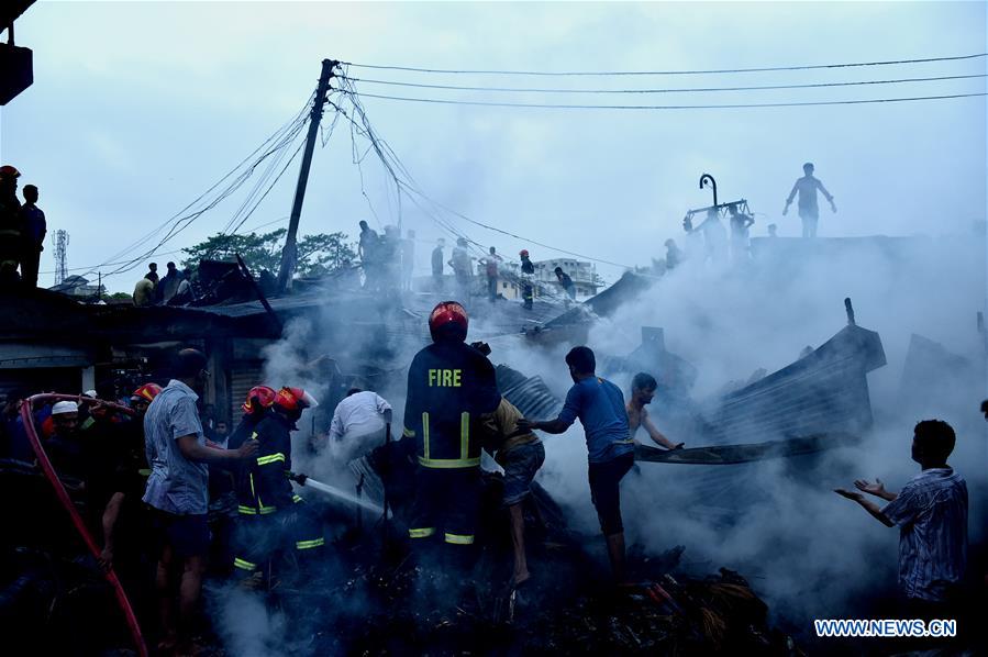 BANGLADESH-DHAKA-KITCHEN MARKET-FIRE