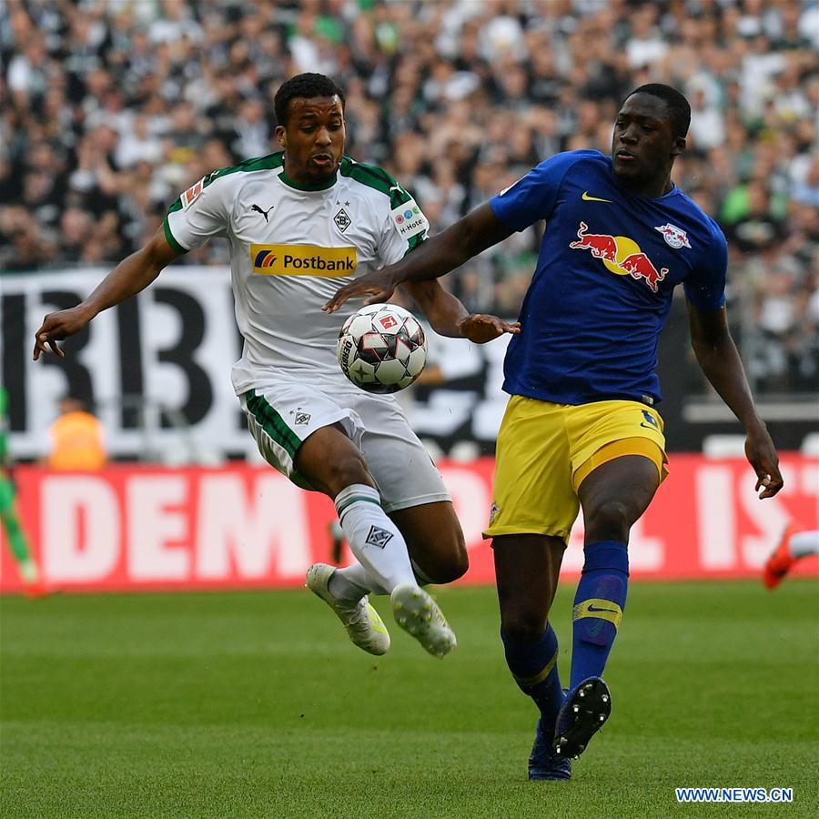 (SP)GERMANY-MOENCHENGLADBACH-SOCCER-BUNDESLIGA-MOENCHENGLADBACH VS LEIPZIG