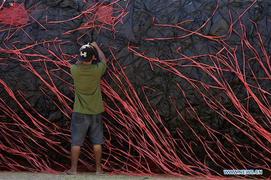 PHILIPPINES-PASAY CITY-WHALE-GARBAGE-ART INSTALLATION