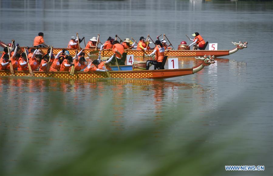 (SP)CHINA-YINCHUAN-DRAGON BOAT COMPETITION (CN)