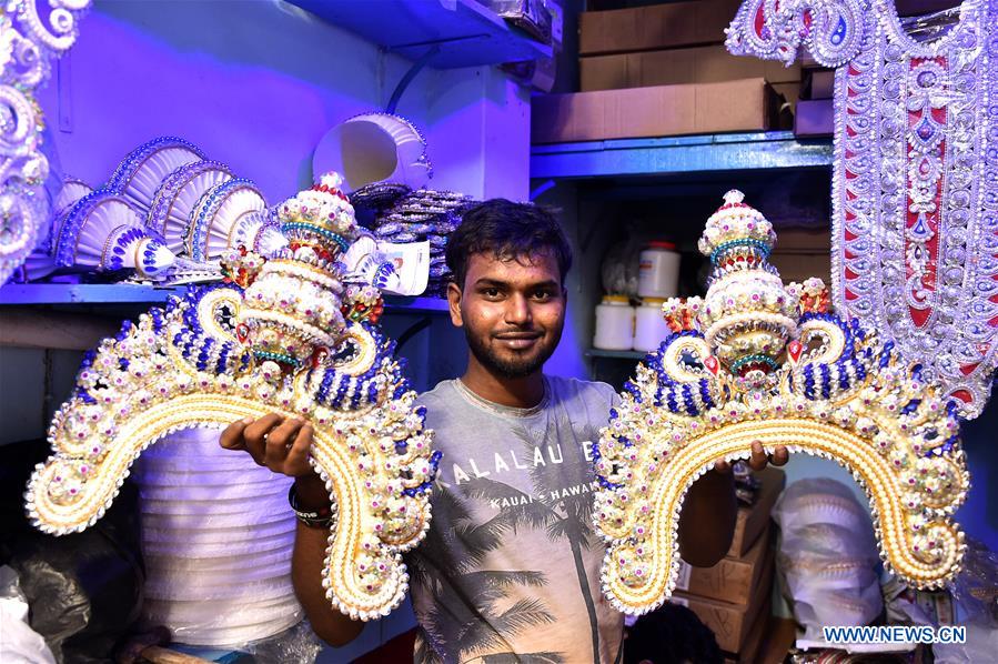 BANGLADESH-DHAKA-HINDU-DURGA PUJA-PREPARATION