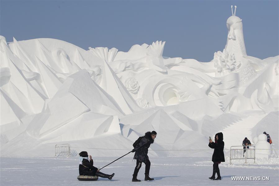 #CHINA-HARBIN-INTERNATIONAL SNOW SCULPTURE ART EXPOSITION (CN)