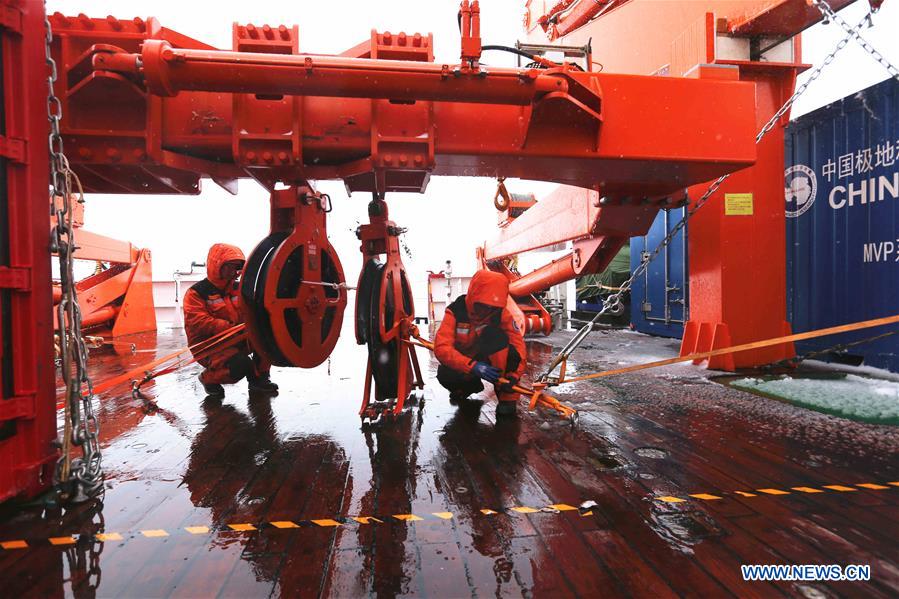 (EyesonSci)CHINA-XUELONG 2-ANTARCTIC EXPEDITION-ROARING FORTIES