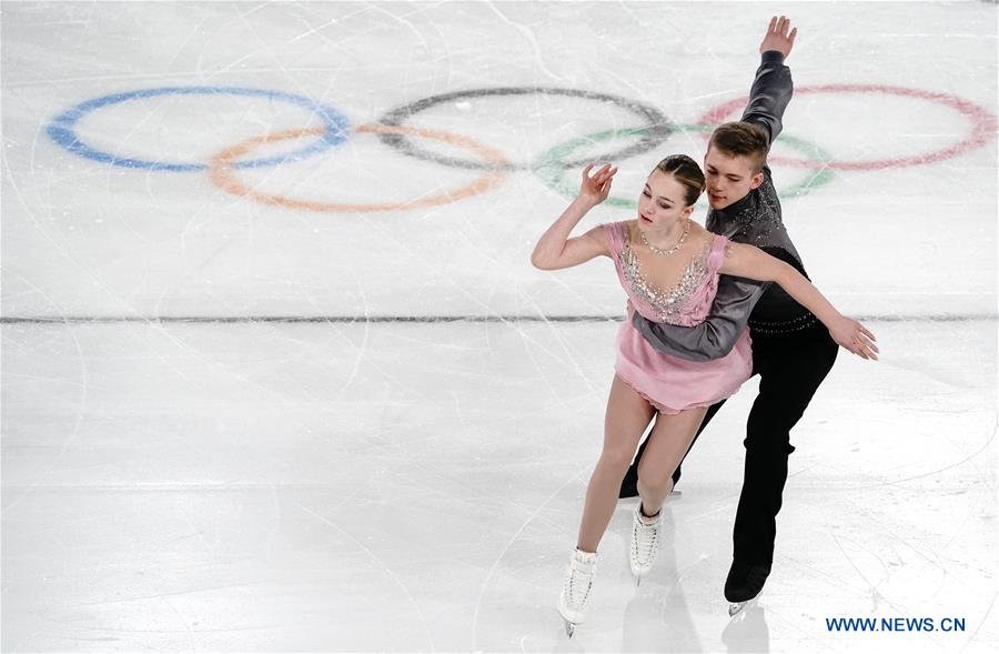 (SP)SWITZERLAND-LAUSANNE-WINTER YOG-FIGURE SKATING-PAIR SKATING FREE SKATING