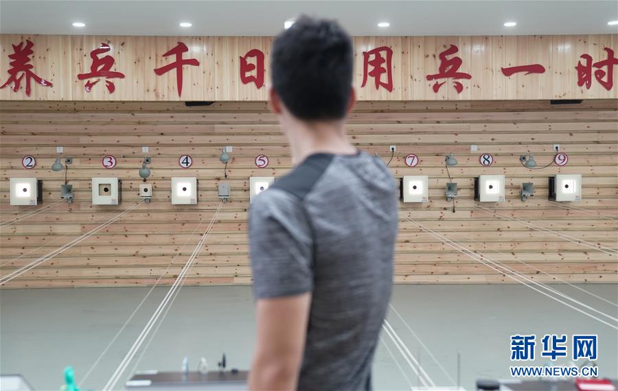 （軍運會·圖文互動）（15）斗志昂揚創(chuàng)佳績 壯懷激烈展雄風——八一空軍五項隊成長記（配本社同題文字稿）